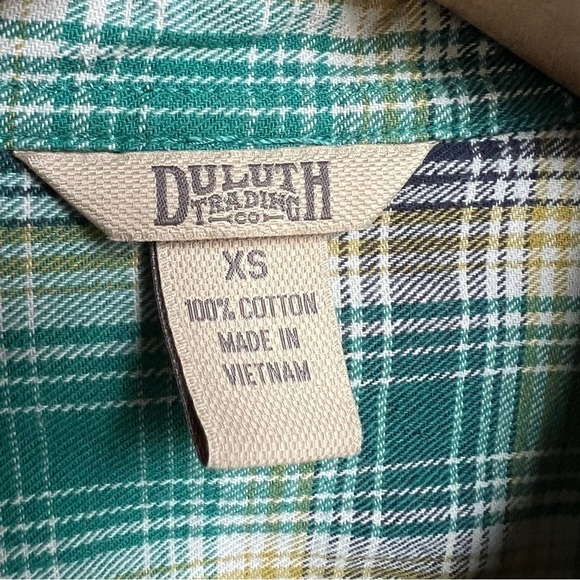 Duluth Trading Co. Women’s Teal Plaid Cotton Flannel Button Down Shirt, XS - Picture 6 of 8